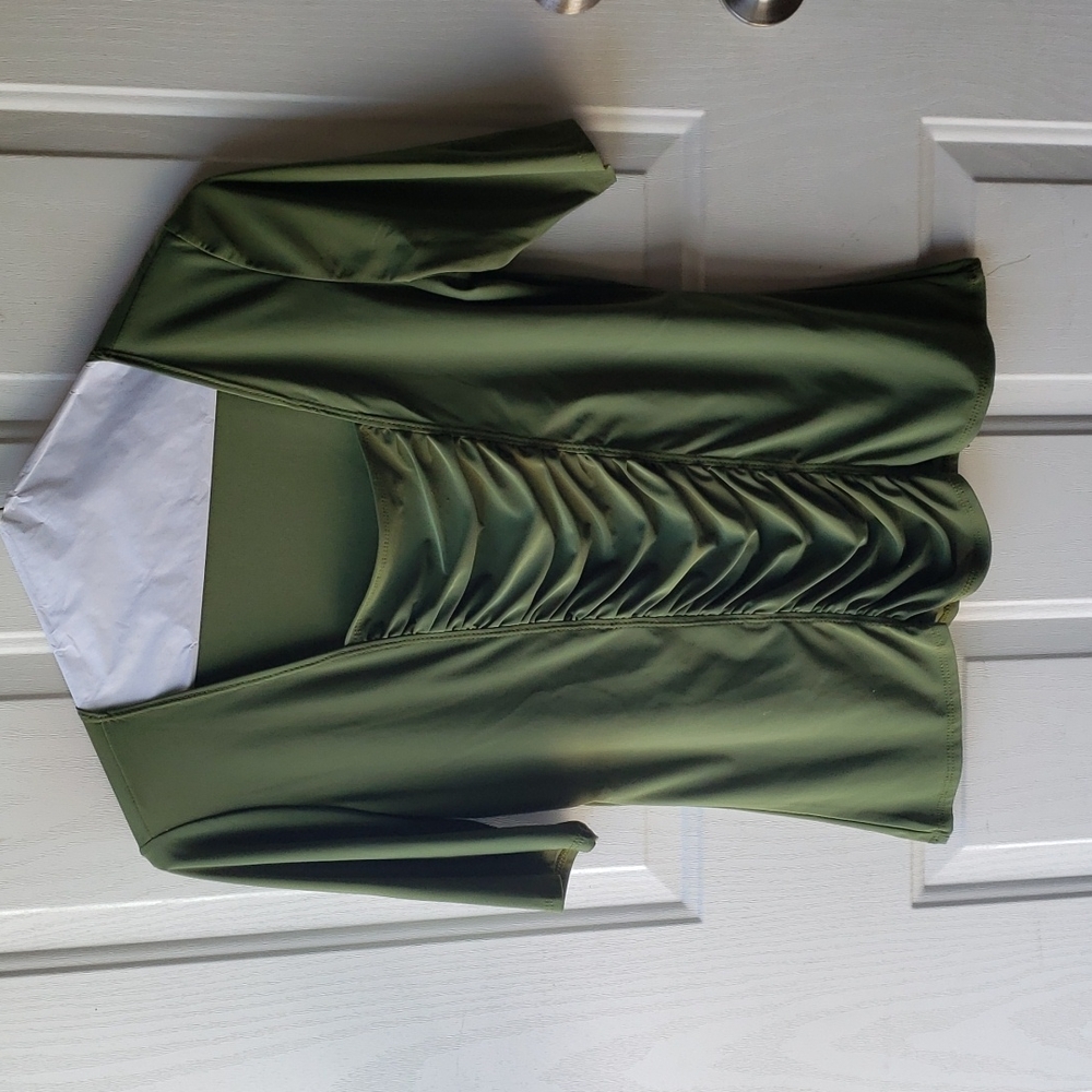 Woman's green blouse size Large